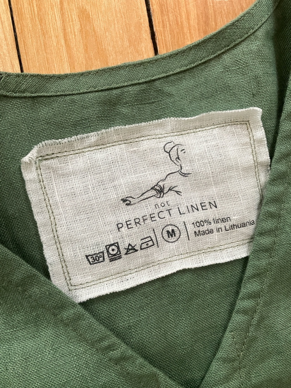 Vintage green REINE dress from Not Perfect Linen, NWOT - Picture 6 of 6